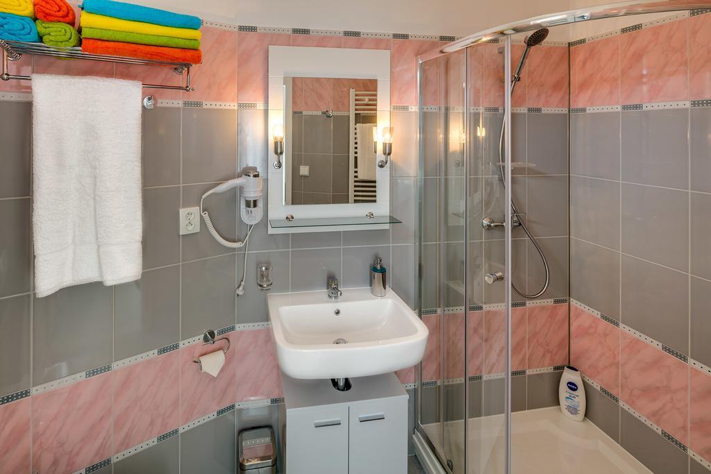 Apartment Apartements 964 Libeznice